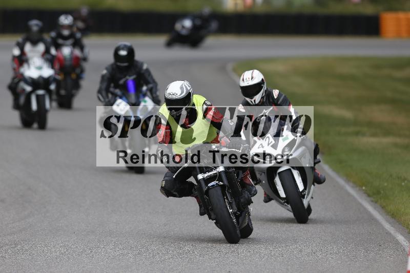 /18 05.06.2026  TZ Motorsport ADR/Gruppe gruen/instruktor
